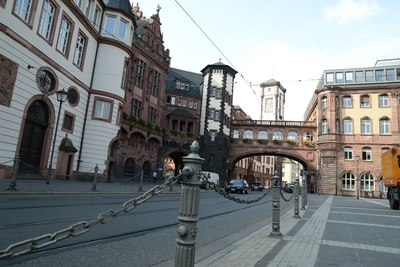 歹妹子陪我游欧洲 乌鲁木齐直飞 (一)_新疆