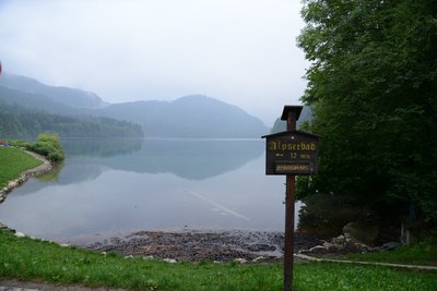 歹妹子陪我游欧洲 乌鲁木齐直飞 (一)_新疆