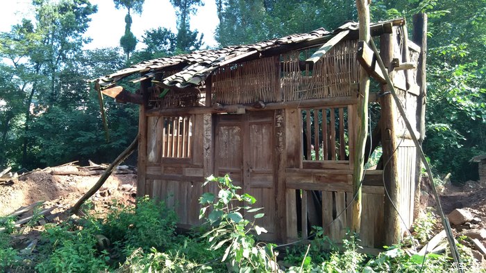 2016年5月4日四川省达州市宣汉县双河镇香炉