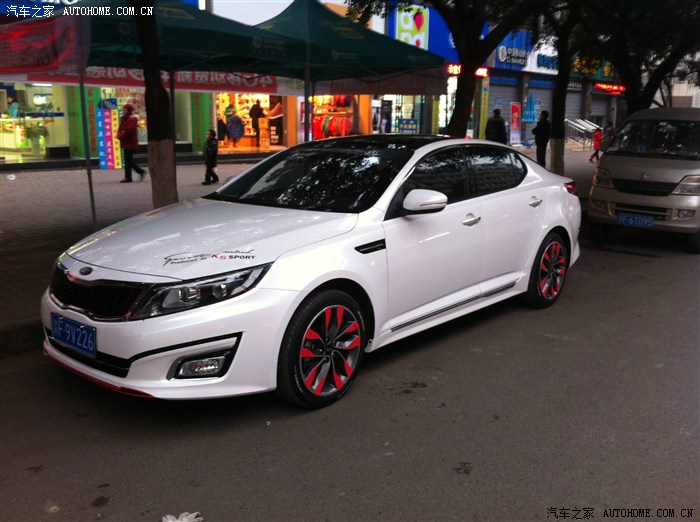 【图】K5-14款LU马上首保了,发几张小改_起亚