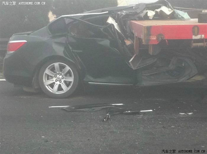 【图】血的教训,<em>新君越</em>惨烈<em>车祸</em>合集_君越论坛