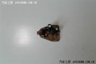 遮阳板显示器改造,与车载高清播放器和家用网