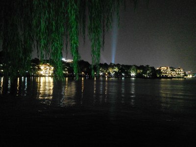 十一自驾游杭州白龙潭和夜景西湖