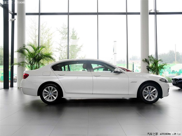 《3GT和520LI怎么选,另外Q4宝马金融3D值得