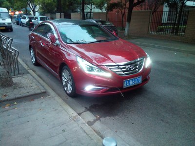 【图】索纳塔八 走划痕险5千 重新喷漆 改内饰