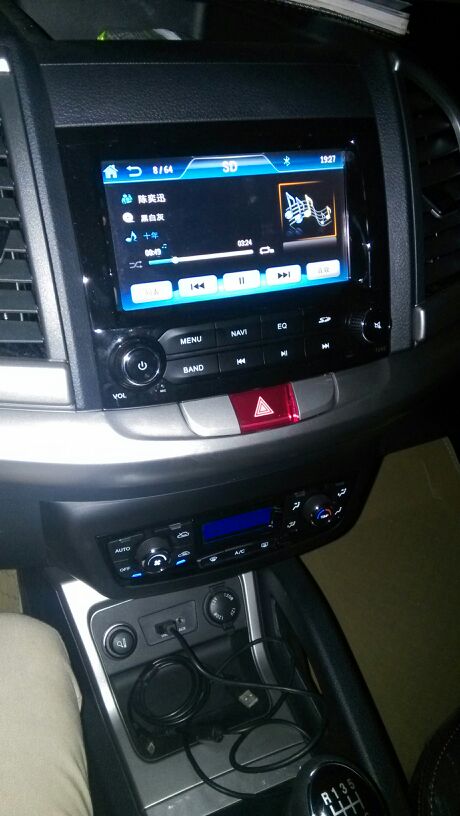 【图】小三的导航怎么看视频呀?能不能直接接