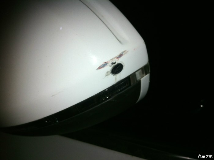 【图】连续两周左边后视镜擦挂,同一个位置。