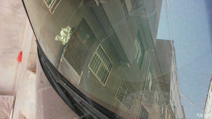 【图】关于汽车挡风玻璃怎样维修