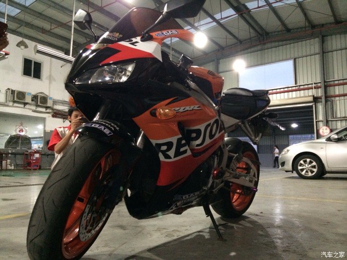 广州地区出售2007年产的纪念版cbr1000