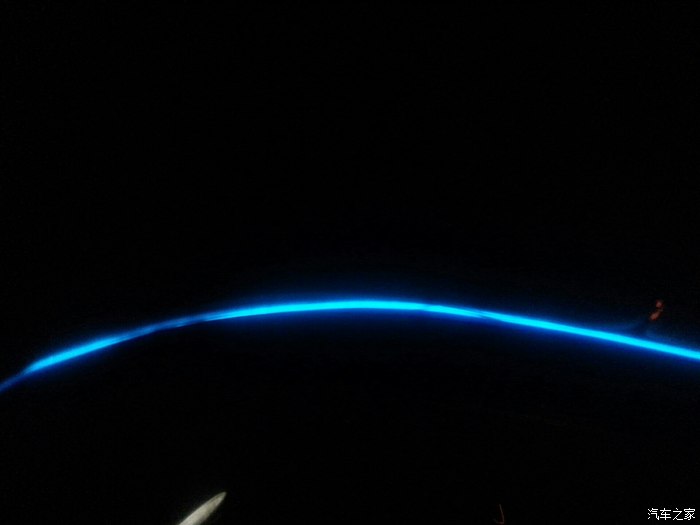 【图】C200L,加装氛围灯很成功。感谢大家。