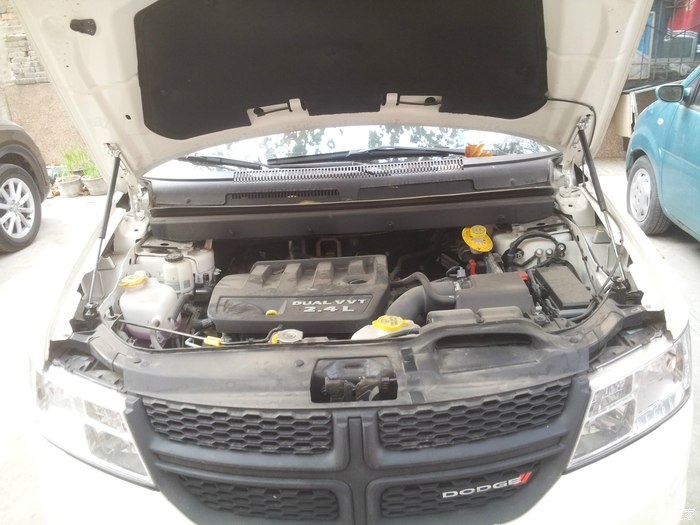 【图】好消息，道奇酷威前引擎盖无损加装自动液压升降杆。_酷威论坛_汽车之家论坛