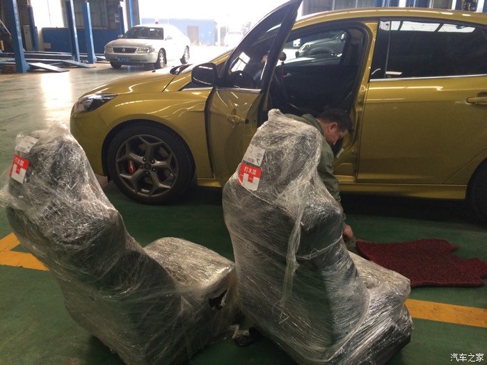 【图】兄弟们RECARO座椅已经安装上车,进来