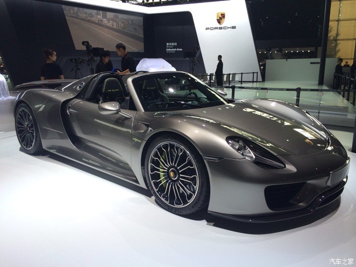 【图】广州车展媒体日抢先看 多图杀猫 可惜没有爆改飞度啊_飞度论坛_汽车之家论坛