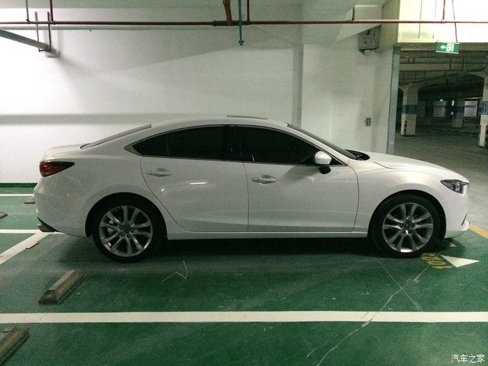 原来过弯是一件享受的事情提马自达阿特兹25l白色尊崇