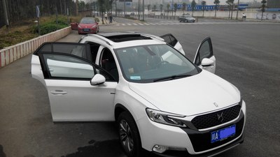 成都建国亨孚DS6-160豪华白提车作业_DS 6论