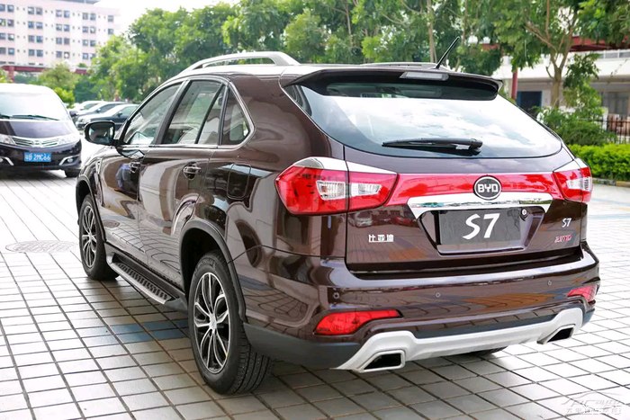 【图】关于比亚迪s7自己安装脚踏板的几点问