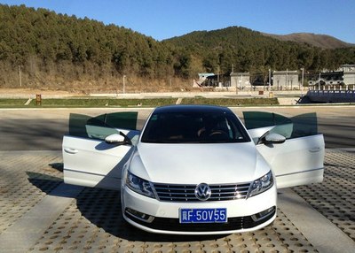2015款大众cc1.8t豪华加豪华包