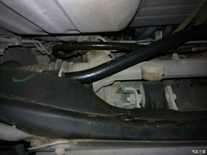 【图】这是方向机的油管漏油吗