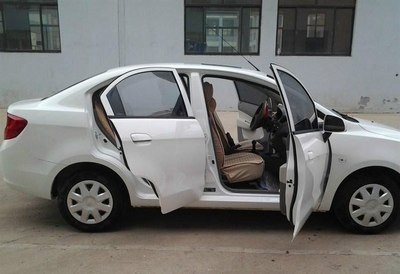 心中一直有个小梦想,拥有一辆属于自己的小汽