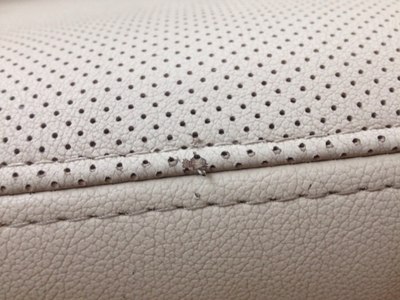 13年的真皮座椅~垃圾