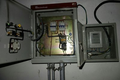 秦,别样的壁挂充电箱安装