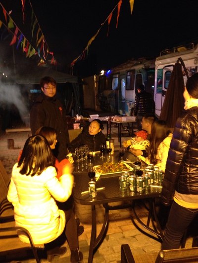 篝火,烧烤,KTV,多年朋友聚会,感谢房车俱乐部,