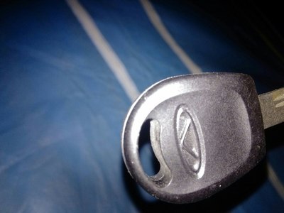 求教大神 备用钥匙的芯片如何取出来_瑞虎3论