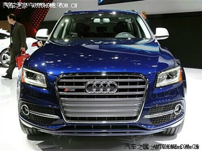 车展上这台sq5是什么蓝色,月光蓝还是4儿子有销售说的