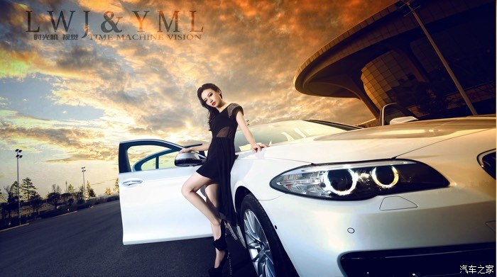 【图】高清大片!宝马525豪华设计套装提车作业