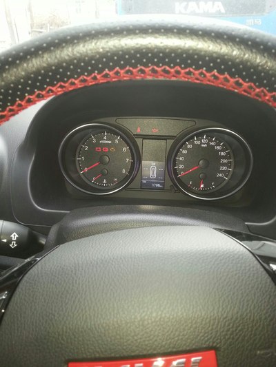 急!今天启动车子导航屏幕不亮了,倒车影像有是