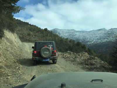 谁说南国无雪景--四人同山冰雪梦幻之旅