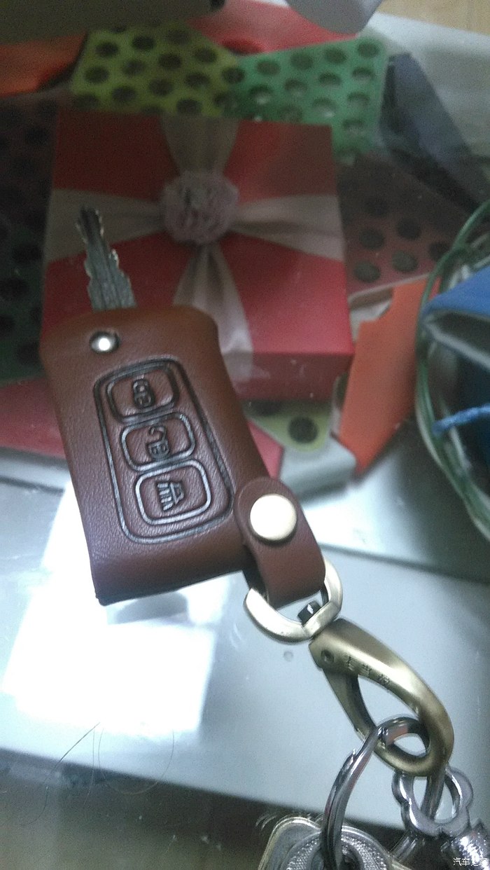 在网上怎么找配钥匙的 500_19504860-1933-ld95-1991-n202ab8661c3.jpg