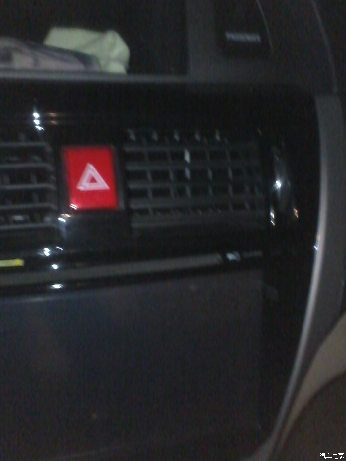 潍坊广维4s店坏了东西不给索赔