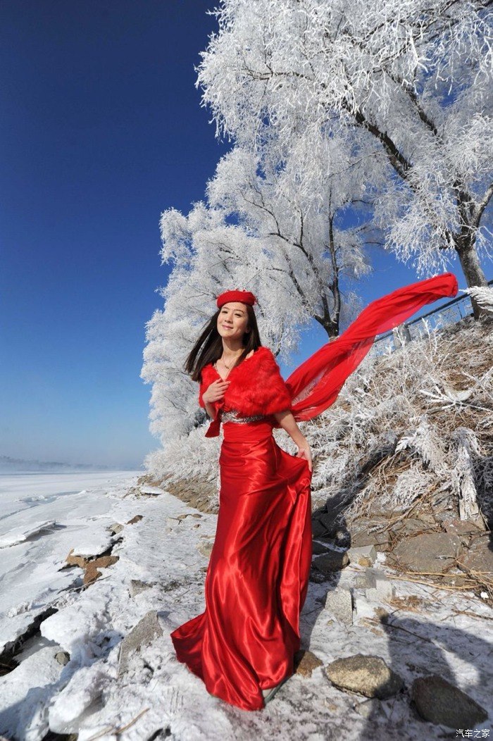雾凇胜景 美丽冻人