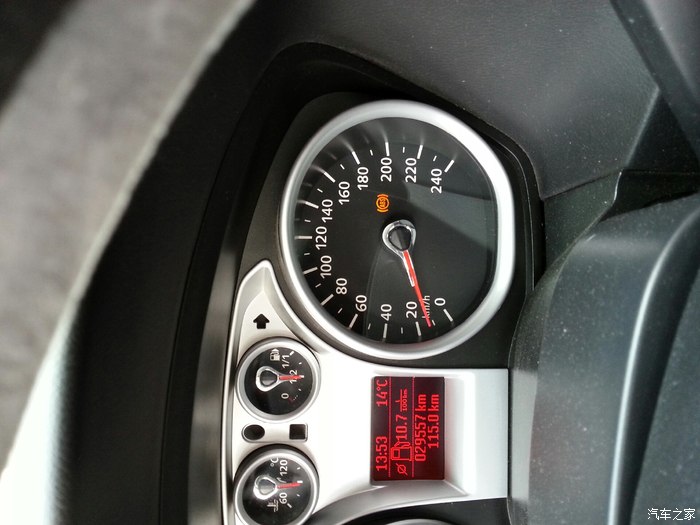 【图】经典福克斯 ABS 灯亮了怎么回事?