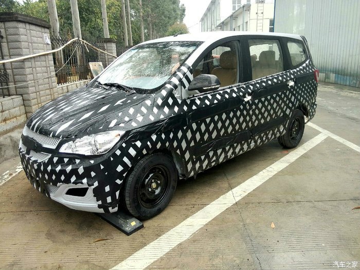 【图】五菱前驱新车谍照,K50赶紧卖,等这货出