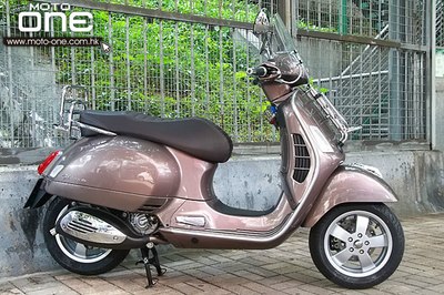 2015 Vespa GTS300ie -循迹系统铁壳运动羊
