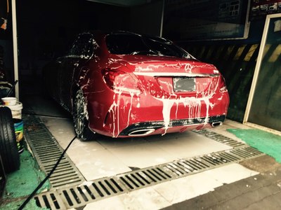 重庆情人节提锆英石红C200L,海量图片求精求认证咯!_奔驰C级论坛_手机汽车之家