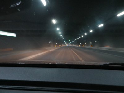 长城岭隧道,擦!限速60!好吧
