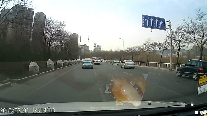 【图】zz深圳机场女司机驾车撞人致9死(警方:紧