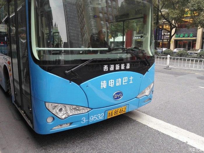 【图】今天去杭州看到了BYD纯电动大巴,于是