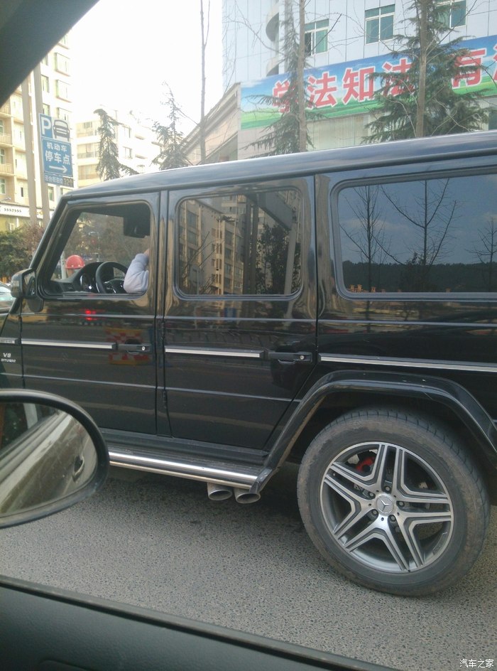 【图】四川四线城市惊现AMG猛兽_奔驰AMG