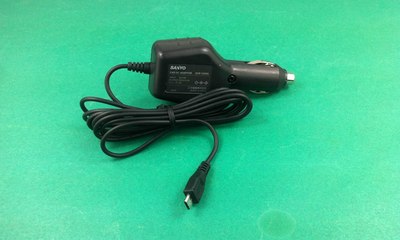 菱宏光车友会之2014年会之车载USB充电器改