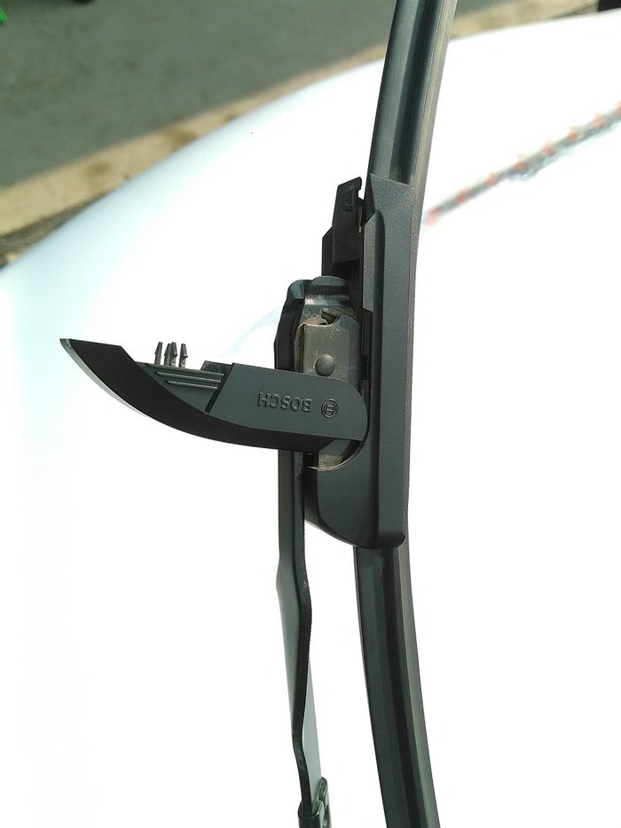 【图】自己动手更换雨刮器胶条,终于安静了