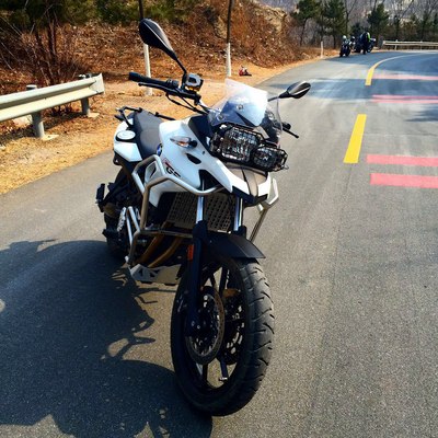 屌丝男士试驾之—歪说bmw f700gs