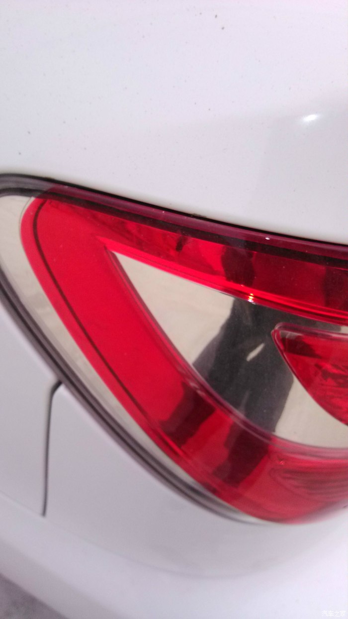 【图】后天3保 玻璃升起异响 尾灯进苍蝇 4S点