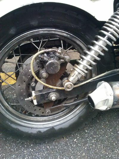 雅马哈最小的竟速之星DS250