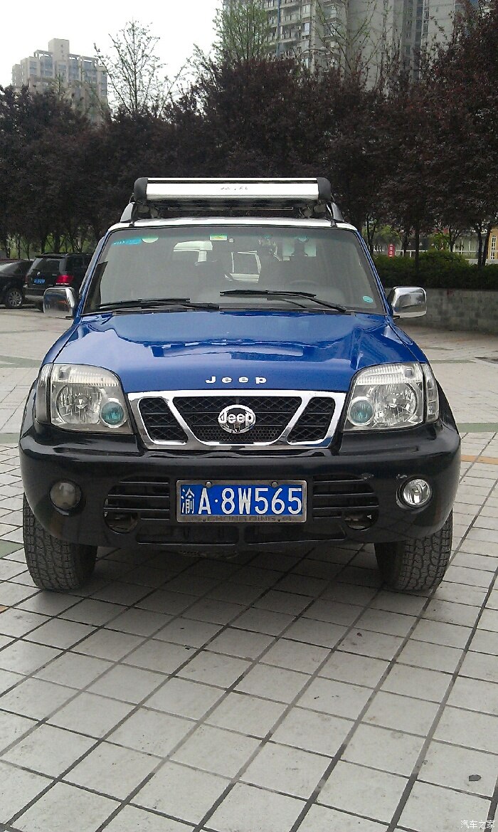 这是我的第二辆车车,北京吉普---雷驰