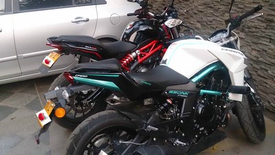 15款650NK--胖子携<em>妹子</em>第二辑:西安--<em>汉中</em>花海