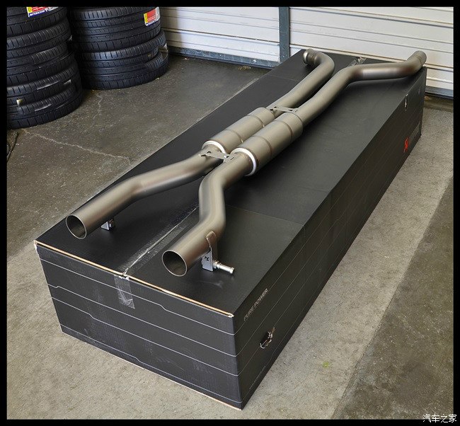 【图】奔驰C63改AK天蝎排气案例-绝配_奔驰